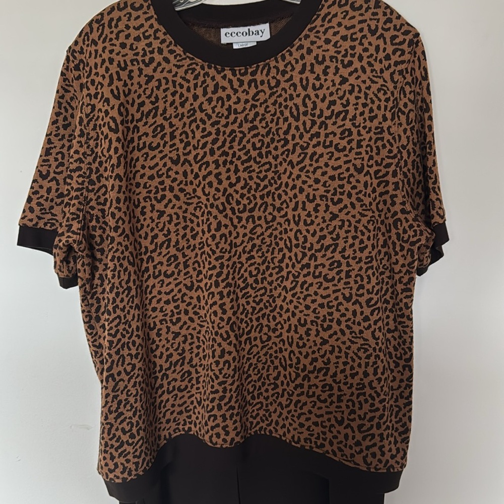 Leopard print 3 pc skirt set - Picture 2 of 5